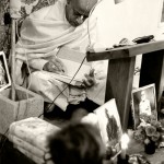 Prabhpada signing Yamuna's Bhagavatams