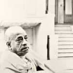 Prabhupada leaving SF temple